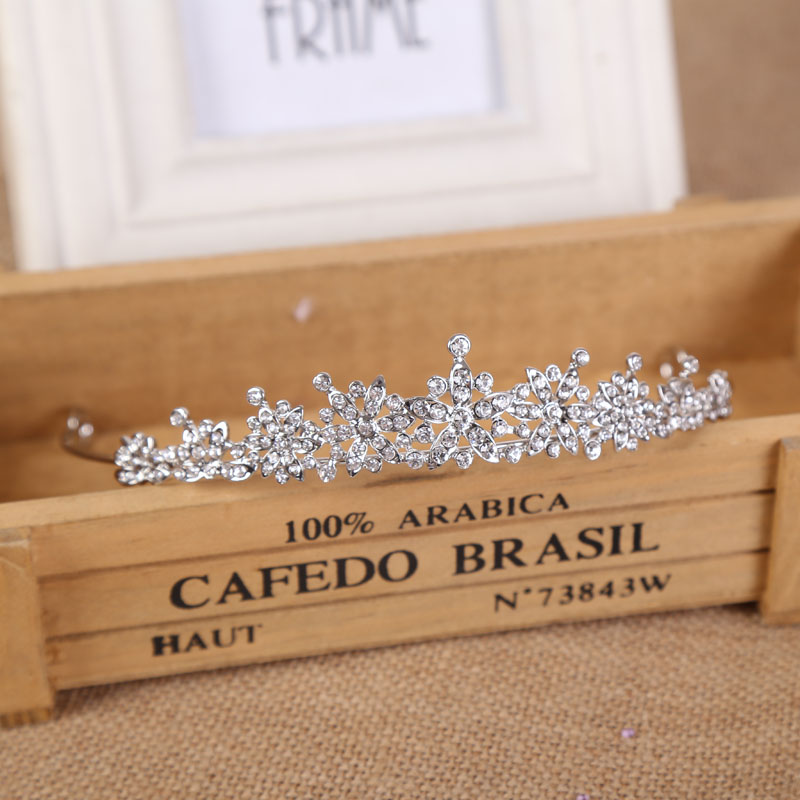 Kristal Düğün Gelin Tiara Saç  - Women Accessories Trending incelemesi ve fiyatı